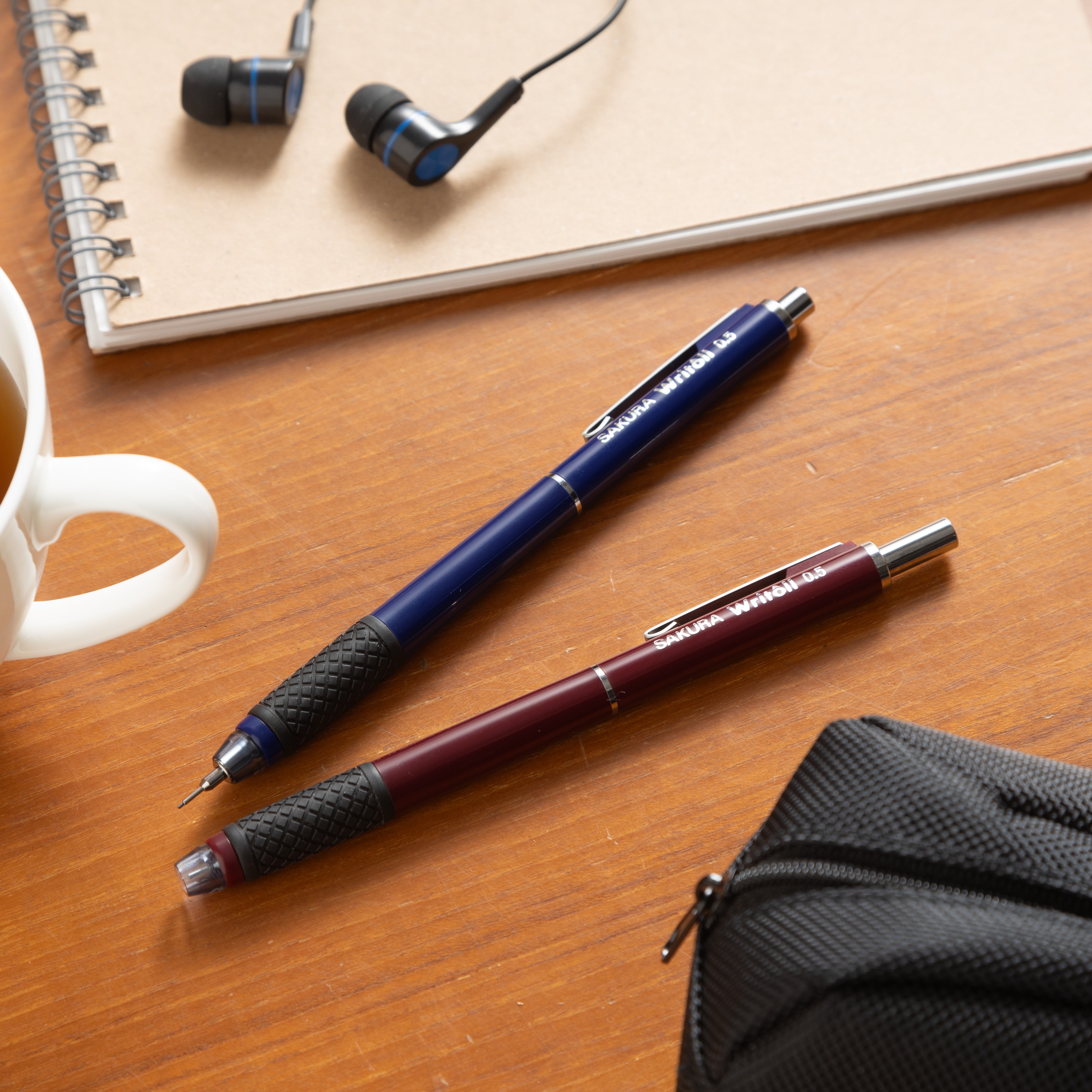 ノックでペン先を完全収納できるシャープペンシル「Writoll」新発売