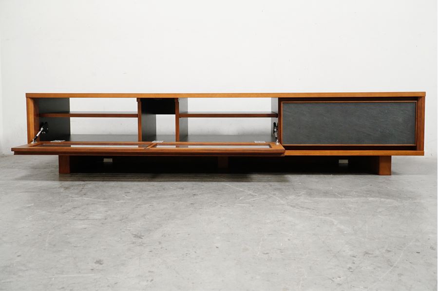 karf(カーフ) Platt (プラット)出張買取-アドア東京- TV board 200