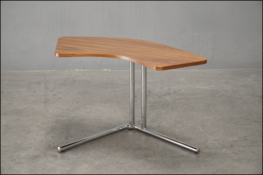 TECTA（テクタ）社製 サイドテーブル K22 ウォールナット 特集］TECTA