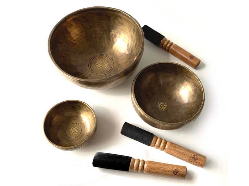 プロ厳選したシンギングボウル極上倍音のシンギングボウル3点セット
