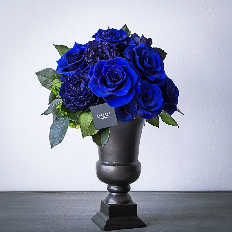 青い薔薇のドライフラワーの花言葉や意味、作り方も徹底解説！-THE