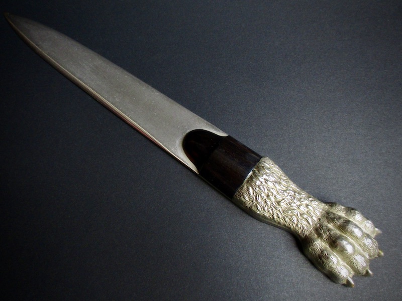 アンティークのペーパーナイフ〜知識階級のオブジェ