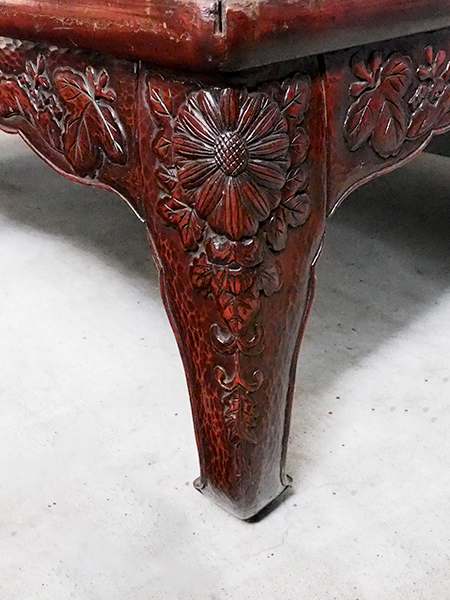 大特価‼️ 最終値下げ‼️ 引き取り限定‼️ 鎌倉彫り‼️ 座卓‼️ 正方形