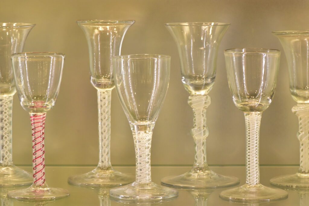 最終お値引きです】ベネチア【ツイストグラス】バカラ ガラス ワイン