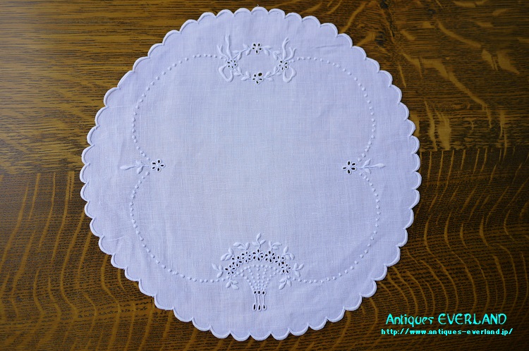 アンティーク フランス コーラルピンク オープンカットワーク＆白糸