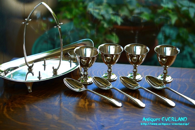 シルバーカップ エッグスタンド スプーンセット ベビーギフト 洗礼