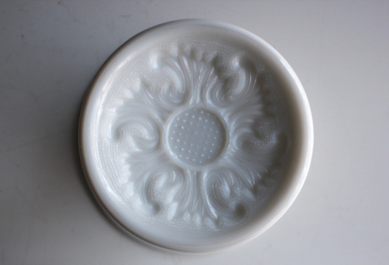 大正ミルクガラス コンポート アンティーク 大正ミルクガラス