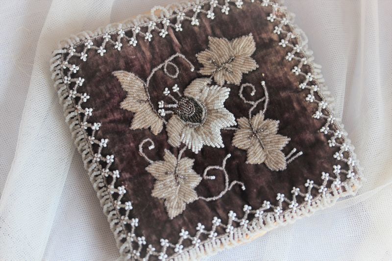 ヴィクトリアン ハンキーケース - Antiques Violetta