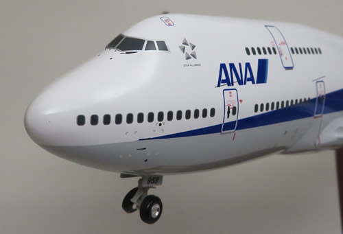 ANA 全日空 B747 スヌーピージェット 1/400 シルバーJA8139 1/400 B747