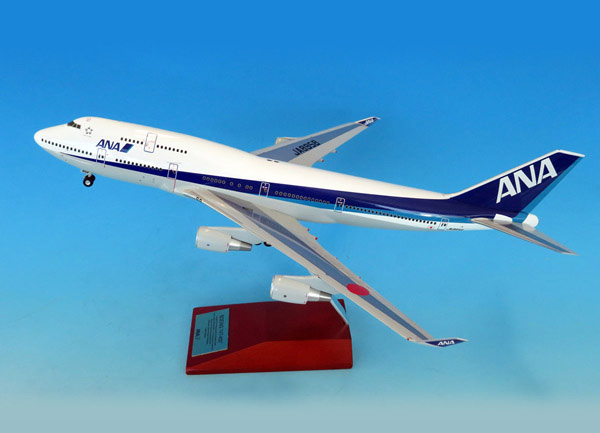 全日空商事 1/200 ANA B747-400 Yokoso!JAPAN 【公式通販】