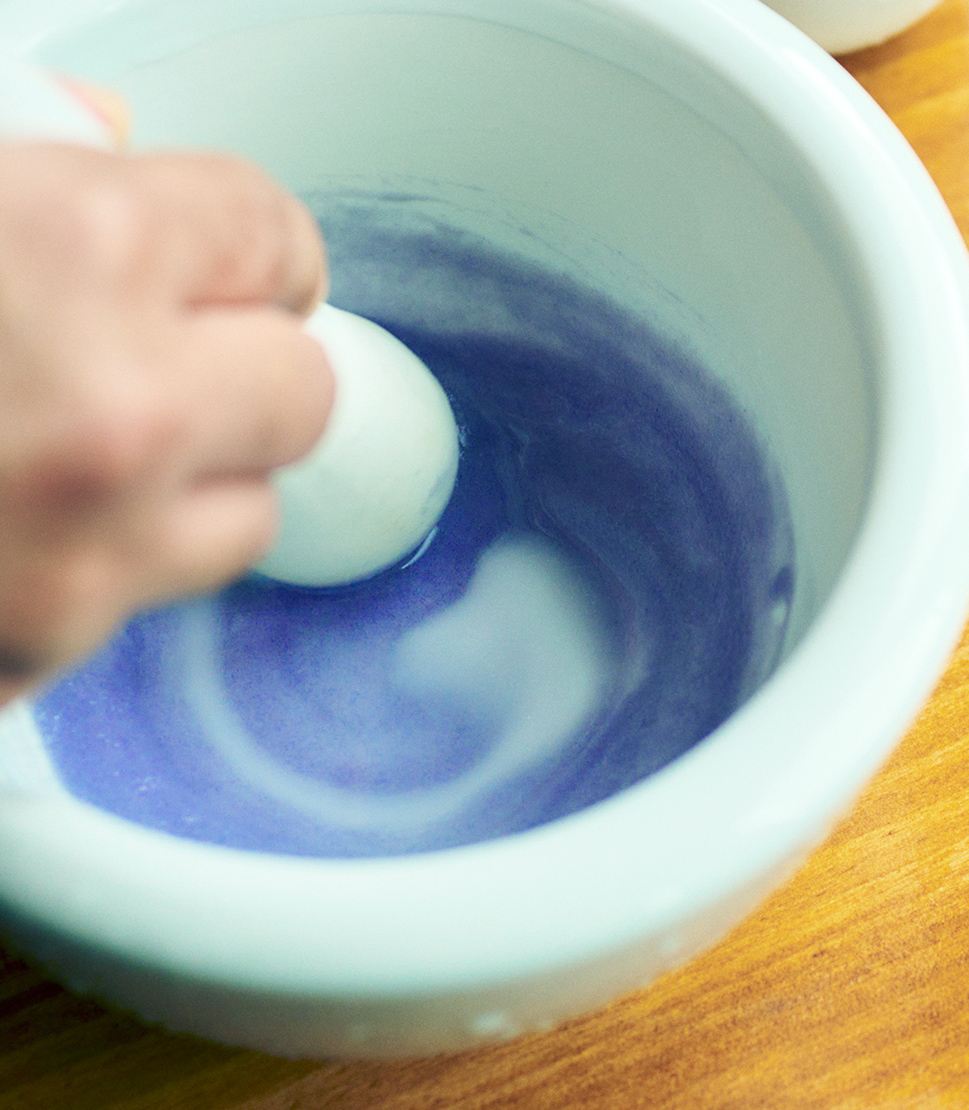 珍品］安藤七宝燒 緑透釉 口と底の包みは純銀です 高