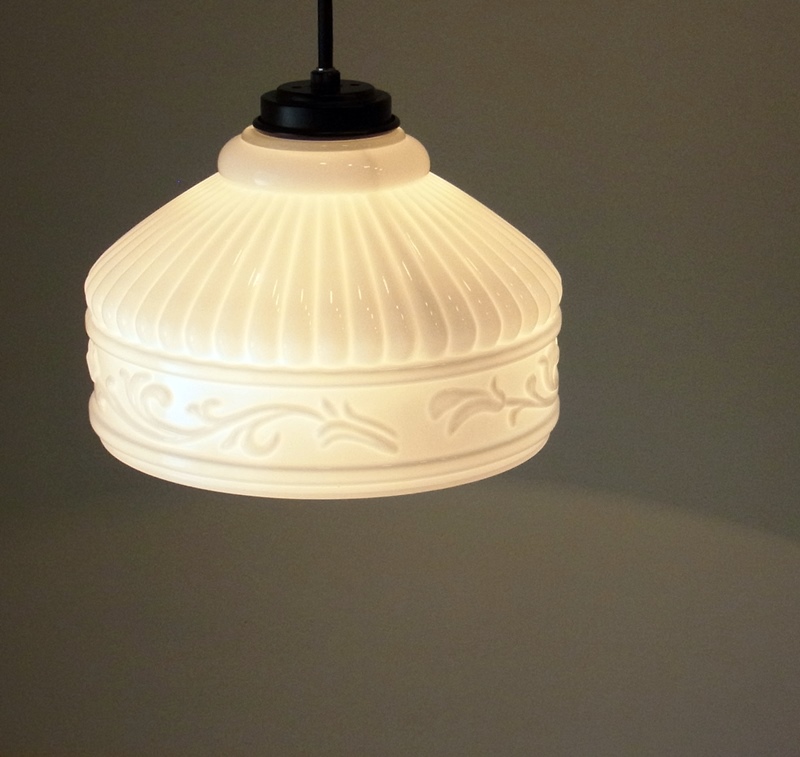 レトロペンダントライト1002 乳白 アトリエ Ansan