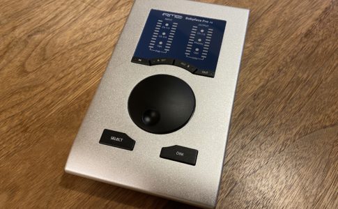 RME BABYFACE PRO K&M23250（台座）付属 RME Babyface Pro FSに卓上