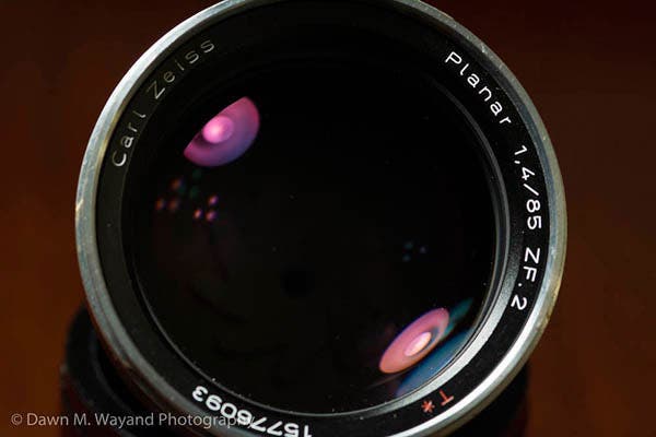 Hands-On Review: Zeiss Planar T* 85mm F/1.4 ZF Lens - Adorama
