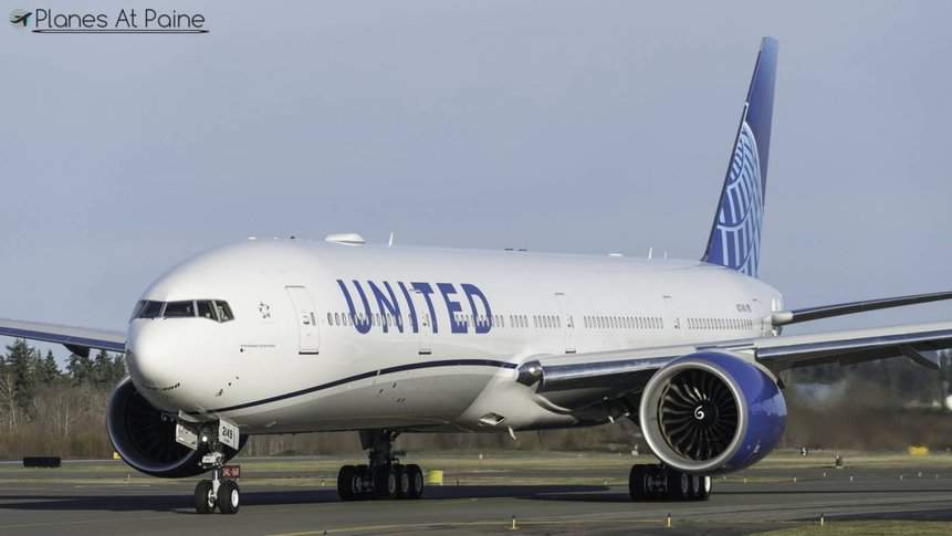 ユナイテッド航空 Boeing 777-300ER 座席表 - ボーイング777-300ER型