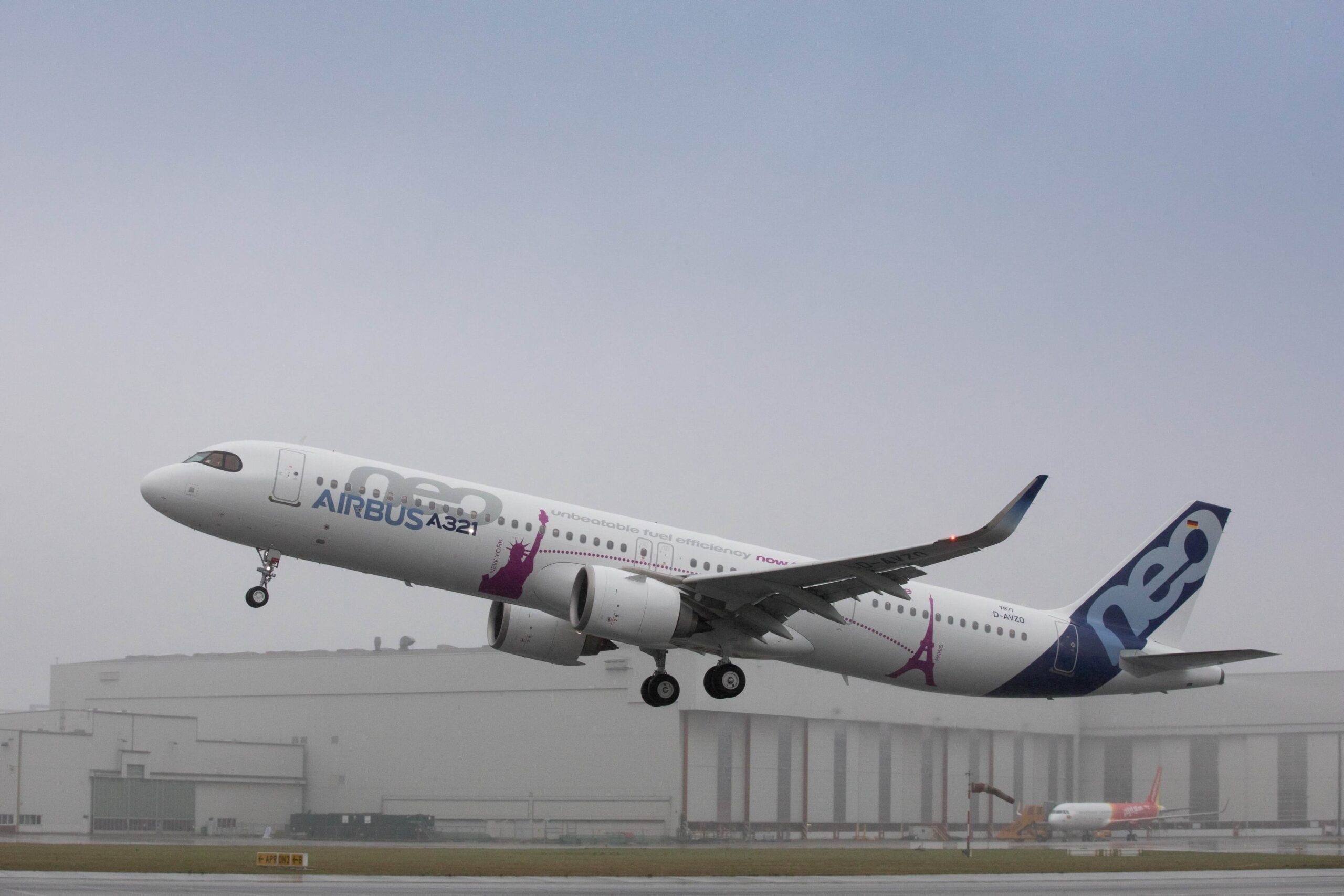 ALC delivers new Airbus A321neo LR to Peach Aviation - AeroTime