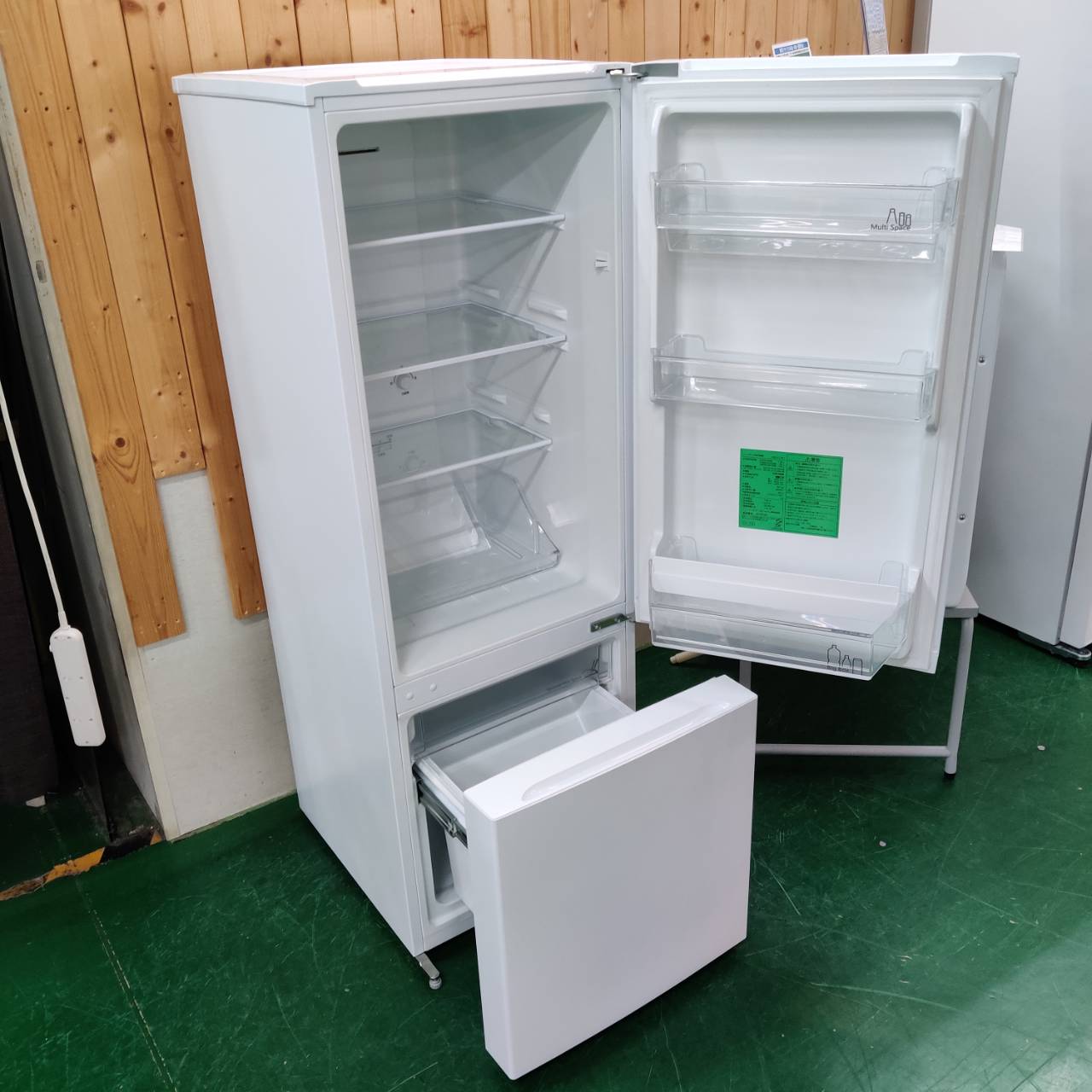 YAMADA ノンフロン冷凍冷蔵庫【2019年製】 156L YRZ-F15G1