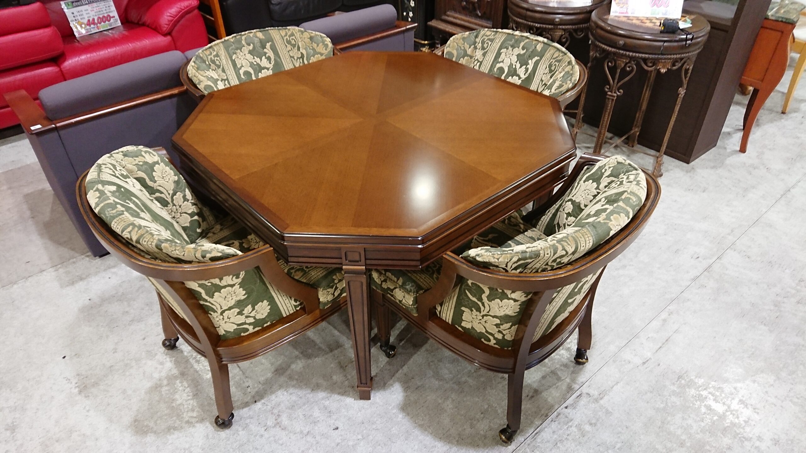 マルニ｜地中海ロイヤル｜パーティテーブル115｜シャルル2｜ダイニング