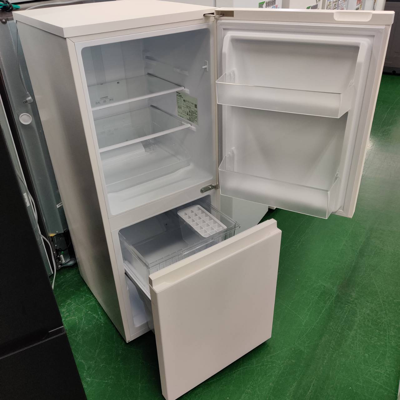 Panasonic パナソニック 冷蔵庫NR-B16C2-W 2025年製 T Panasonic