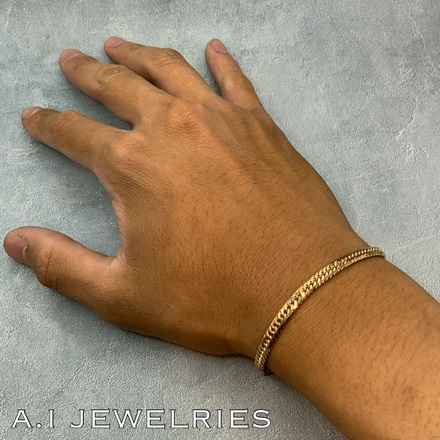 18金 Mカット トリプル ブレスレット 10g 19cm / K18 Mcut triple