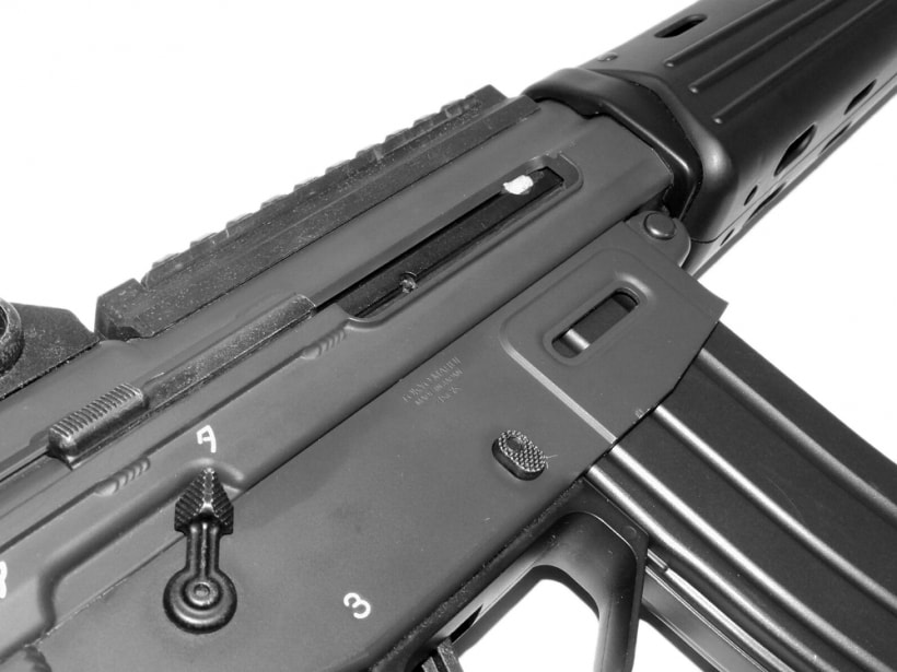 東京マルイ GBB 89式小銃 固定銃床型 内部カスタム品 予備パーツ付き