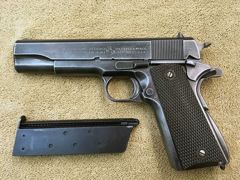 東京マルイ コルトガバメント バトルダメージ塗装 リアルウッド