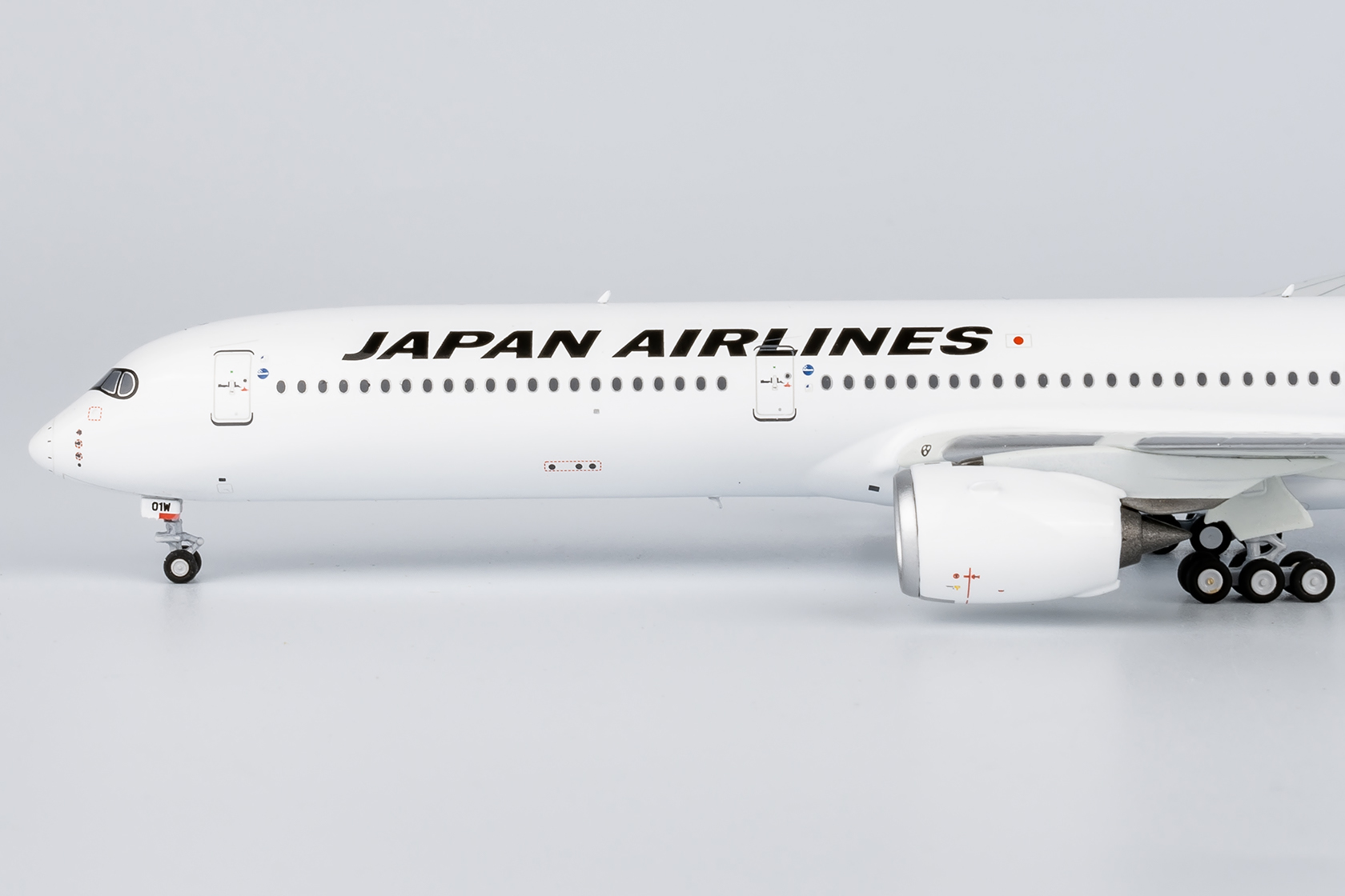 JAL A350ー1000 2機セット品 JAL A350-1000、ロゴ入り2機並ぶ 特集