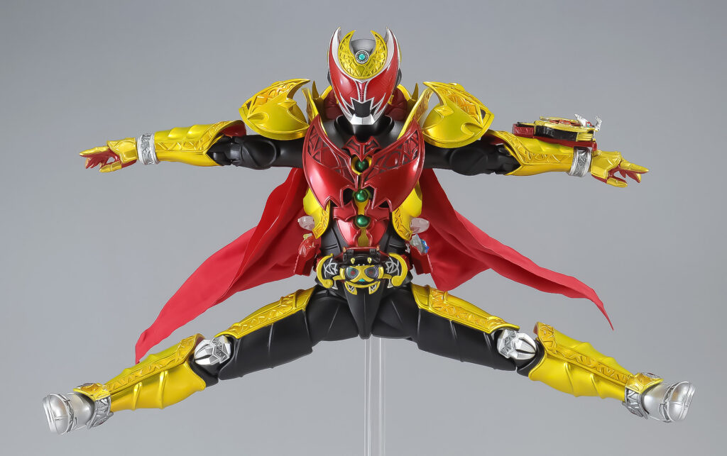 伝票貼り付け跡無し】 真骨彫 仮面ライダーキバ エンペラーフォーム