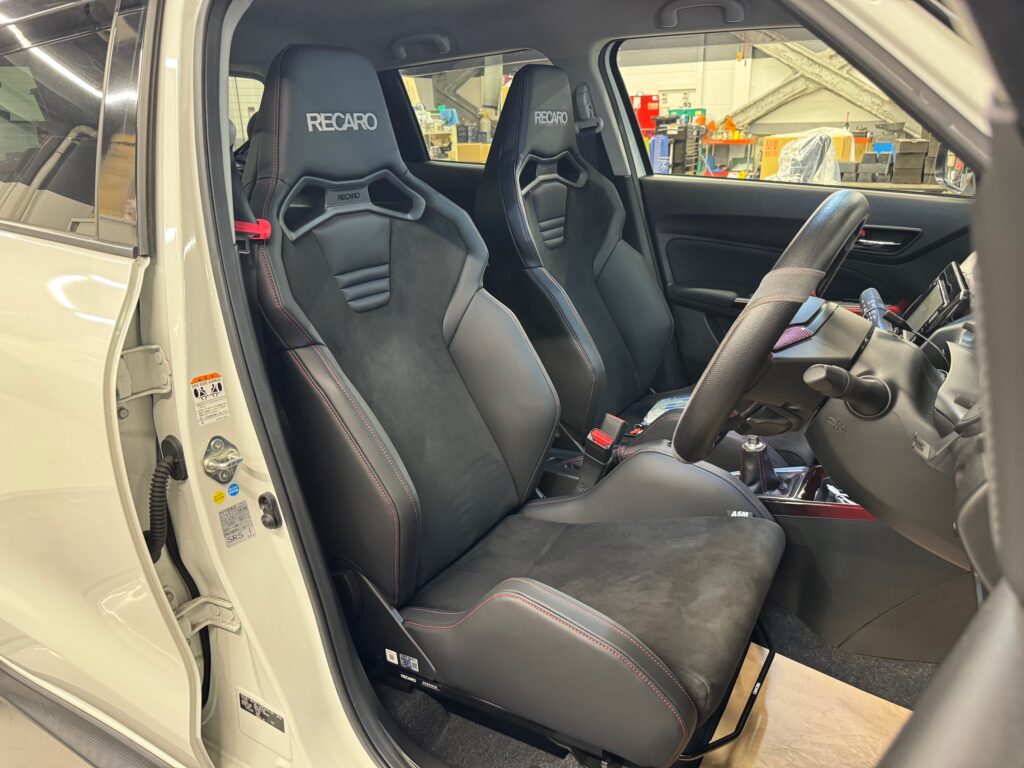 ZC33S スイフトスポーツ × SR-S ASM LIMITED左右 | A PIT AUTOBACS