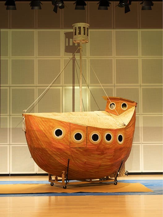 日比野克彦 ひとり橋の上に立ってから、だれかと舟で繰り出すまで