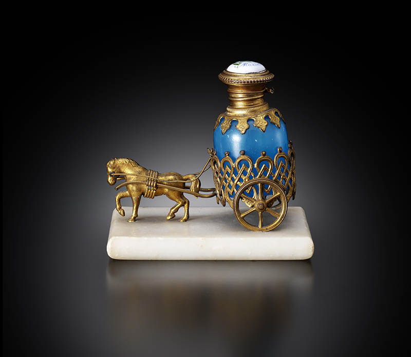 箱根ガラスの森美術館 2024年 特別企画展 香りの装い ～香水瓶をめぐる