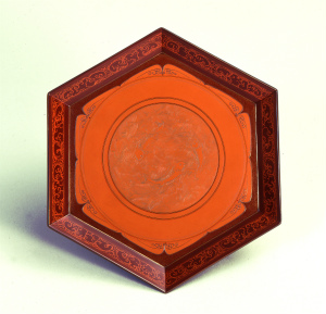 近現代の漆芸・日本 - 石川県輪島漆芸(しつげい)美術館