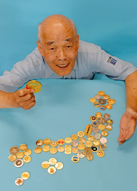 タワー0☆大阪☆通天閣9☆ディズニー11☆チップ☆記念メダル☆