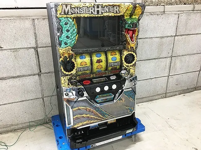 スロット実機 モンスターハンター 月下雷鳴