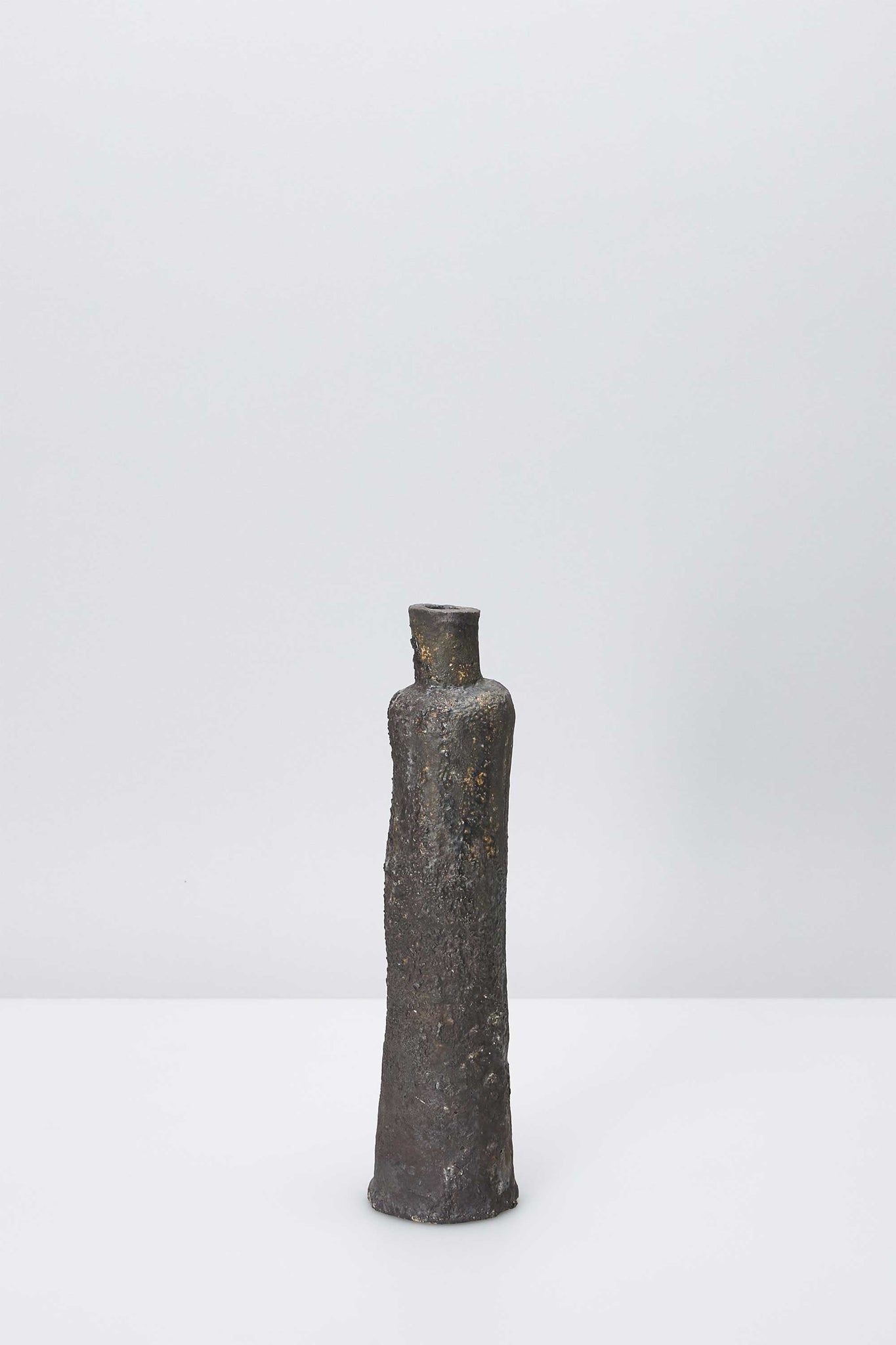 黒細壺 A – ATELIERMO