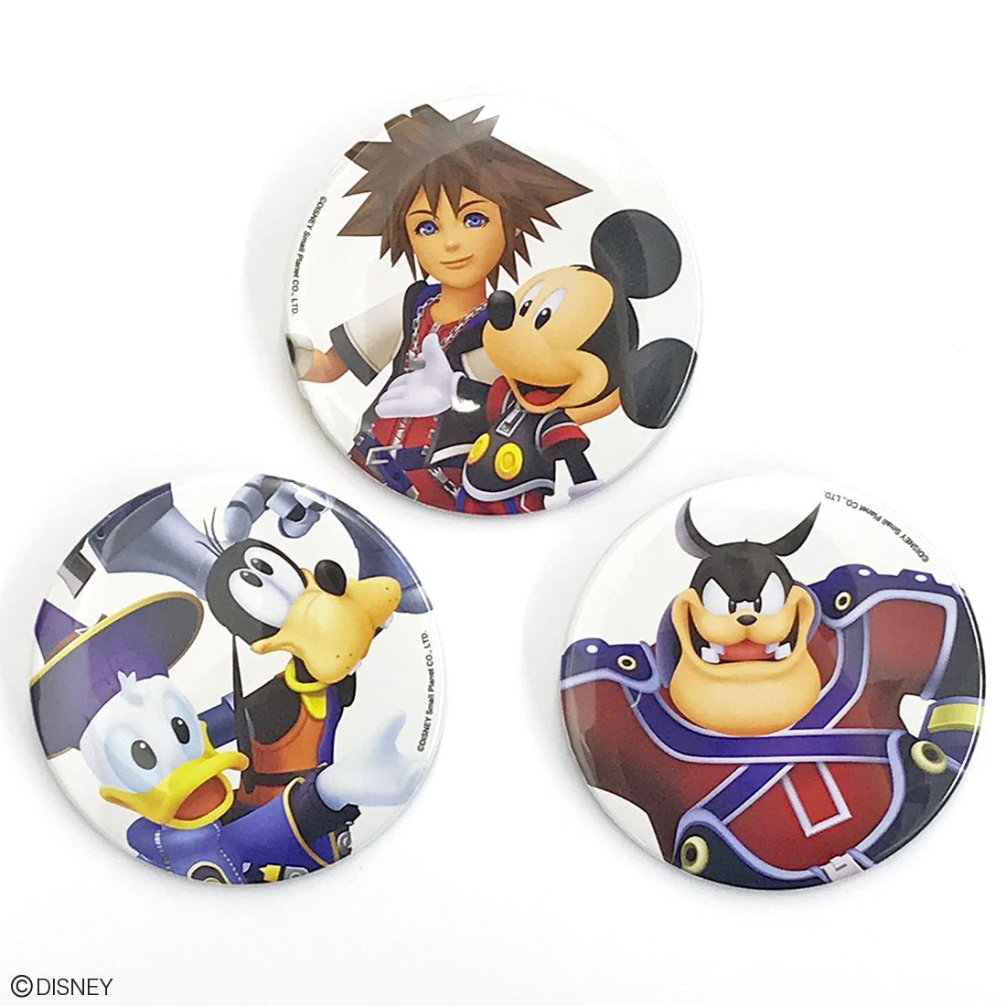 キングダム ハーツ】第三弾アイテム 缶バッジ、アクリルキーホルダーを