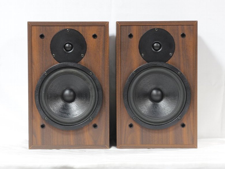 美品】QLN QUBIC 111 スピーカーペア QLN ペアスピーカー QuBiC111