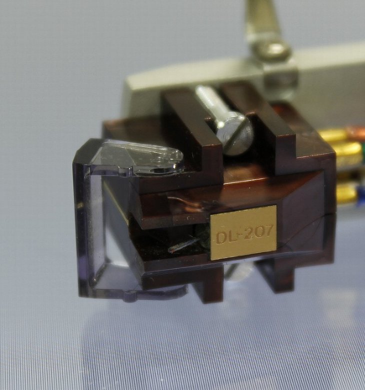 DENON DL-207 カートリッジ LP ターンテーブル 未使用品 DENON DL-207