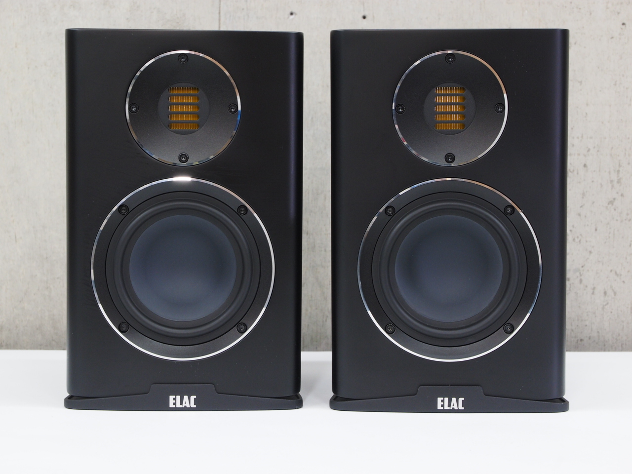 □定価： ￥65,000ELAC BS72 スピーカーペア ELAC BS72 [ペア]