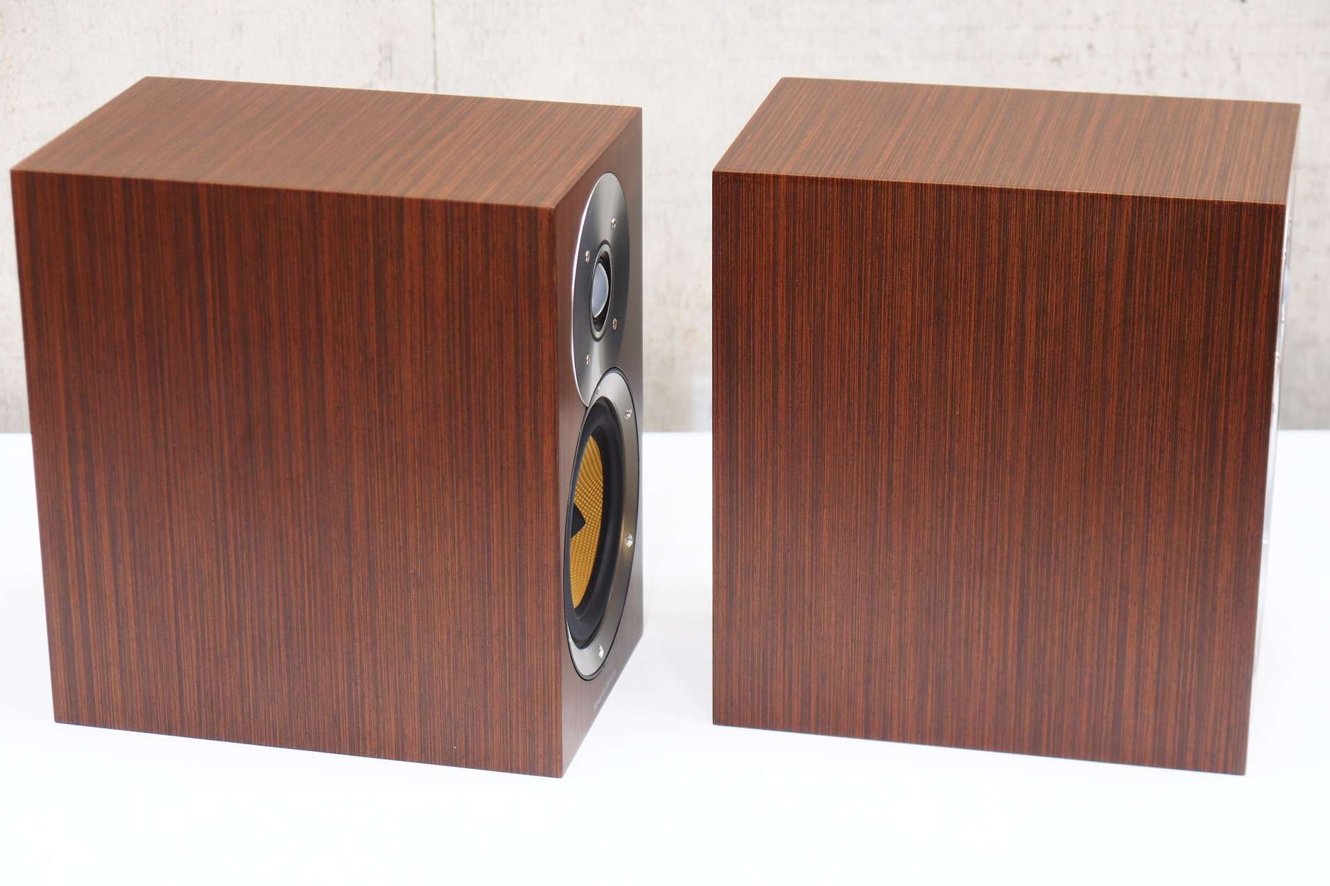 Bowers & Wilkins CM1-MW スピーカー ペア ストア ウェンジ