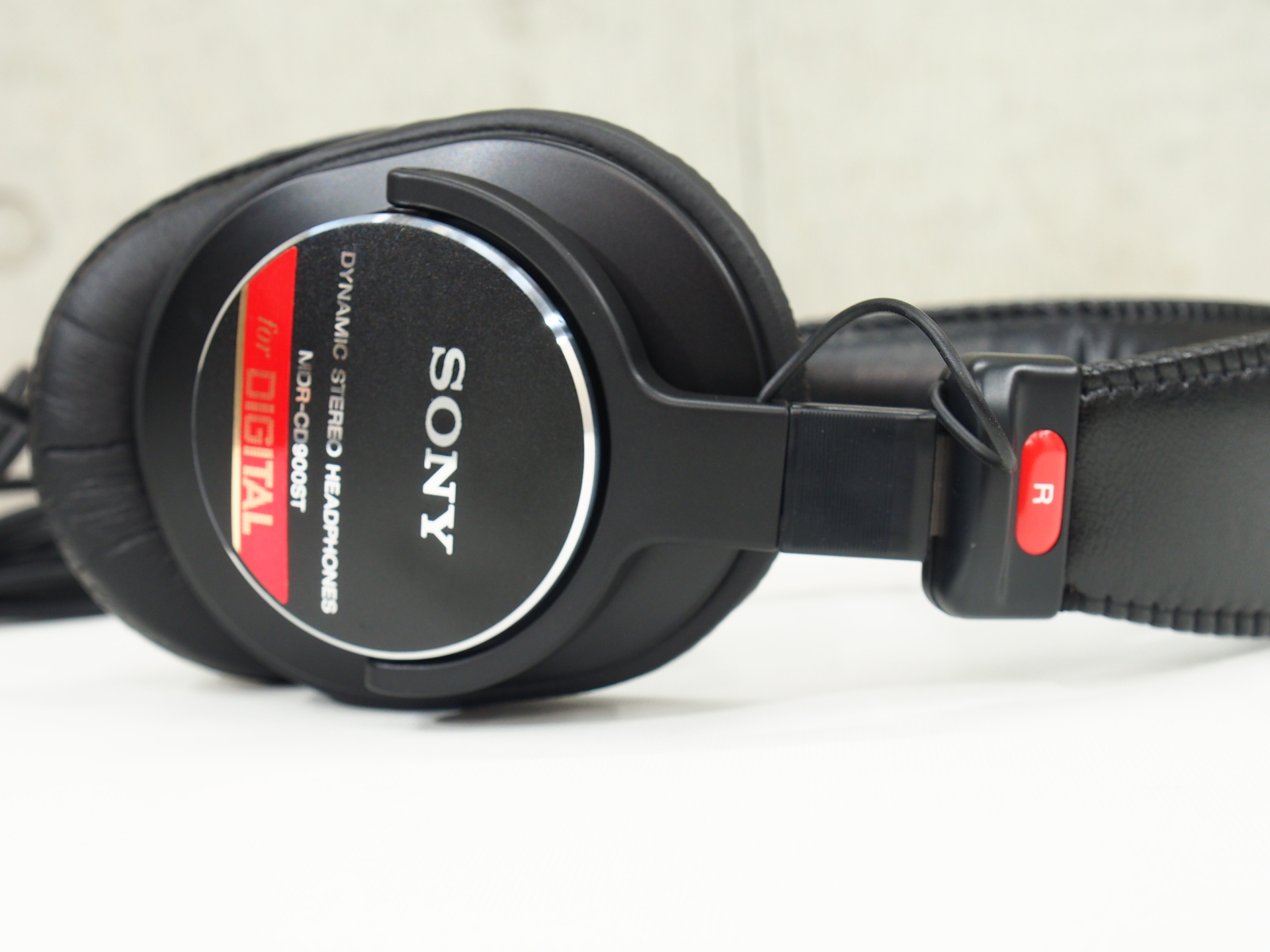 SONY MDR-CD900ST スタジオヘッドホン変換ジャック付き【中古】 2025年