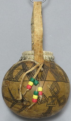 ひょうたん容器(焼刻・中）<アフリカのひょうたん容器：アフリカ雑貨