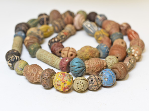 その他のビーズ一連 カテゴリ商品一覧｜アンティークビーズ、とんぼ玉