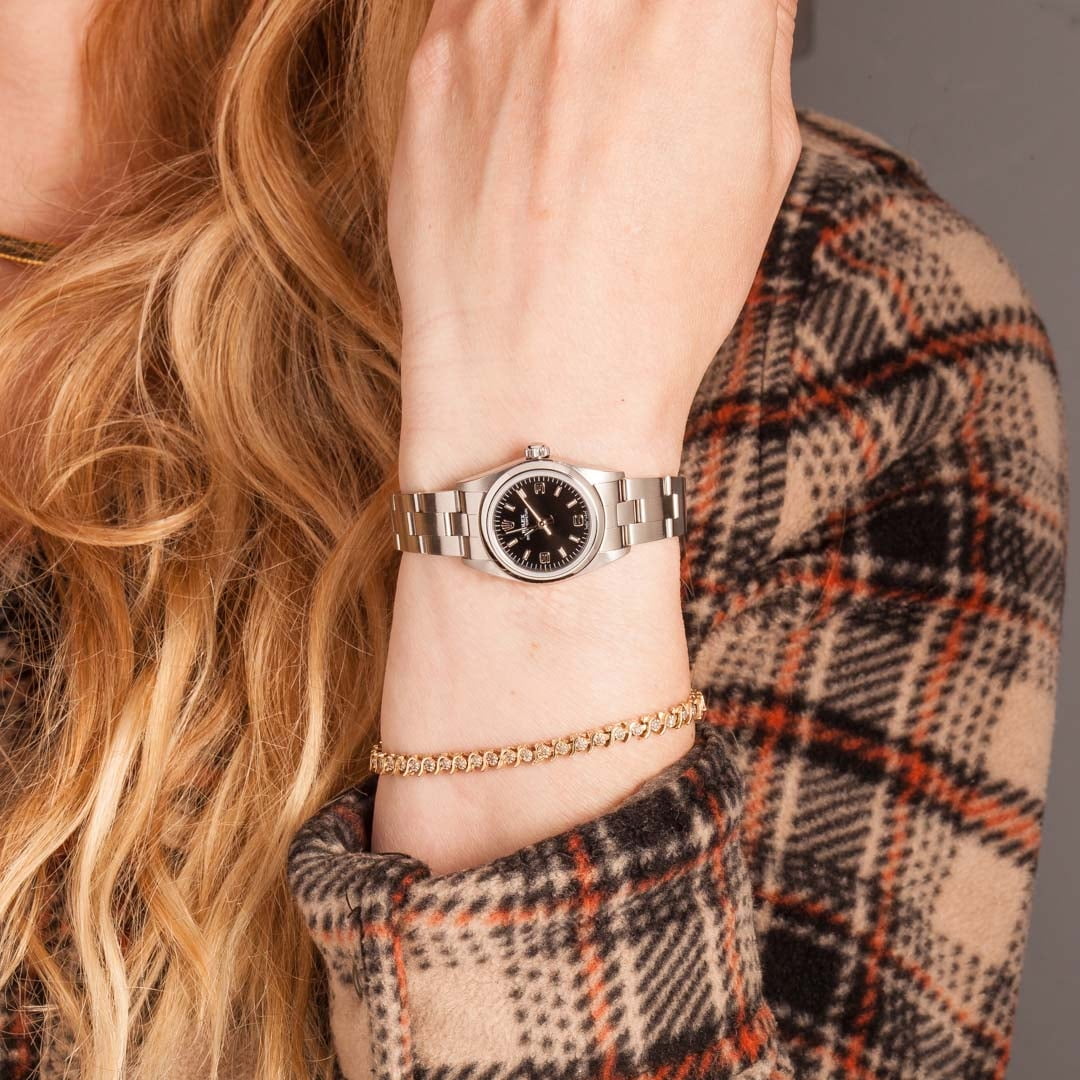 Buy Used Rolex Oyster Perpetual 67180 | Bob's Watches - Sku: 155913