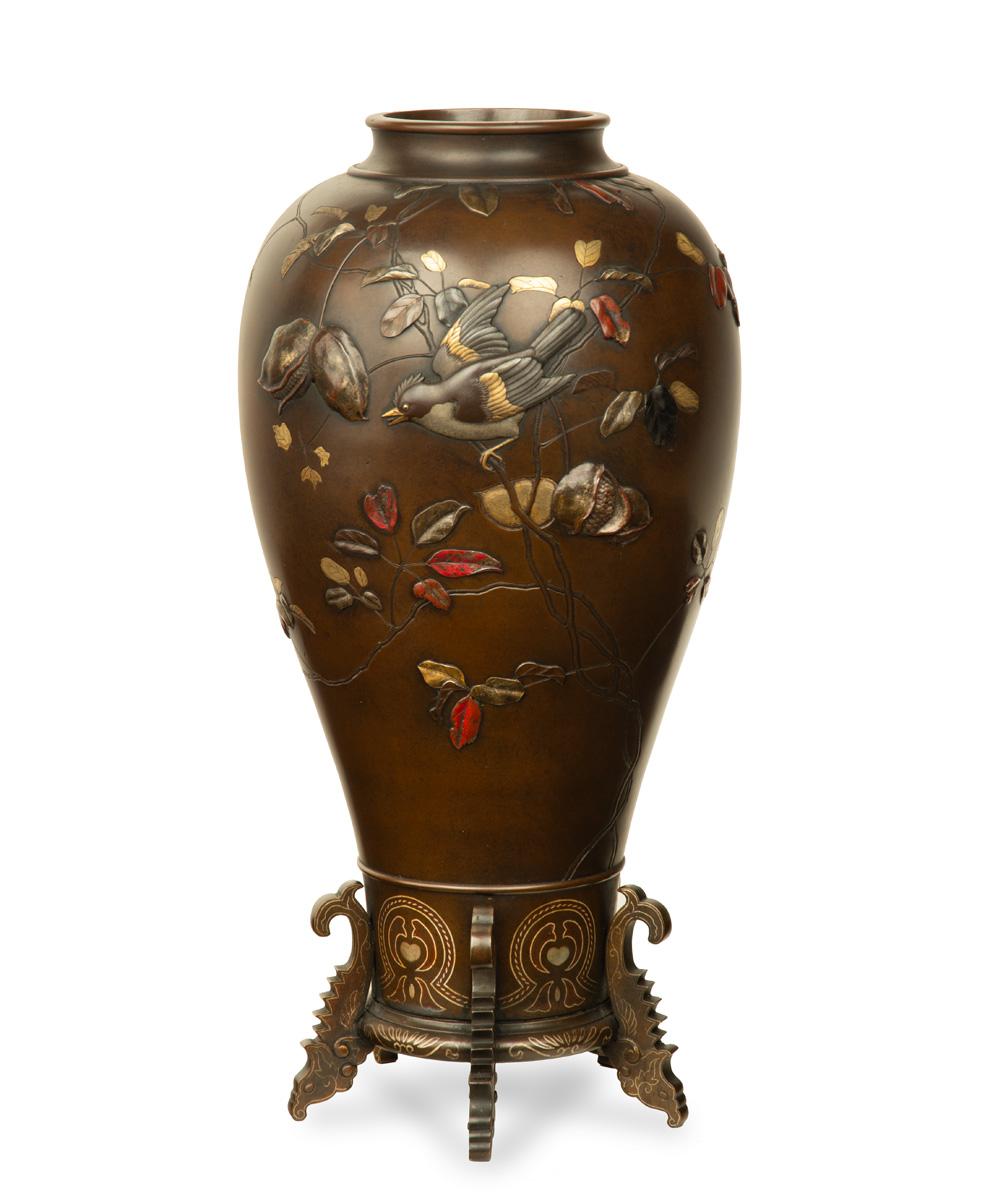 工芸品 Japanese Bronze Glazed Vase with Handles 工芸品 Japanese