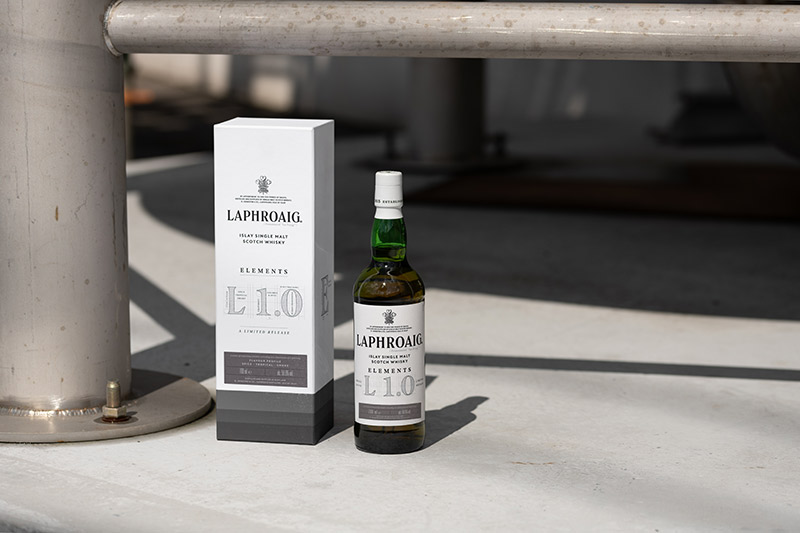 ラフロイグがエレメンツシリーズ「ラフロイグ エレメンツ L 1.0」を