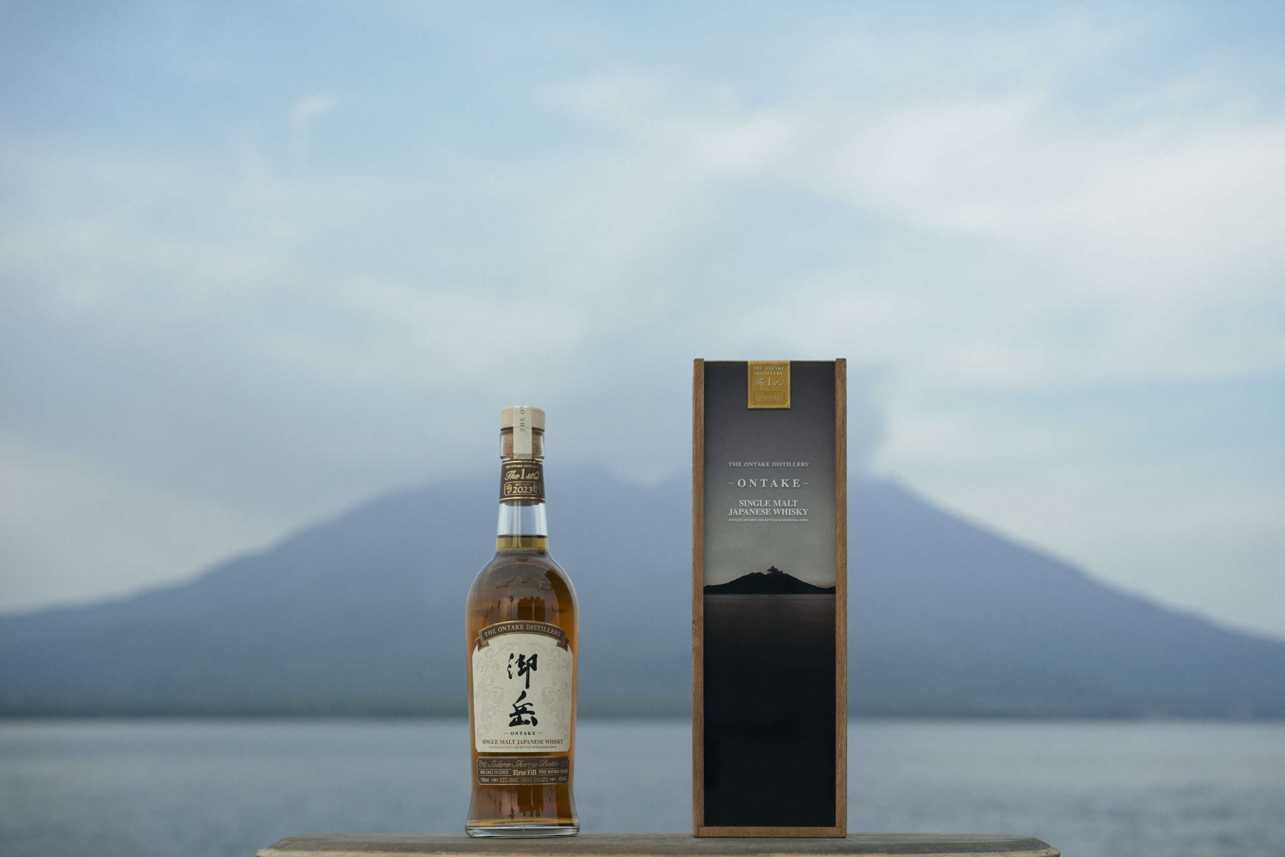 御岳蒸留所の第一号シングルモルト【御岳 THE FIRST EDITION2023】が