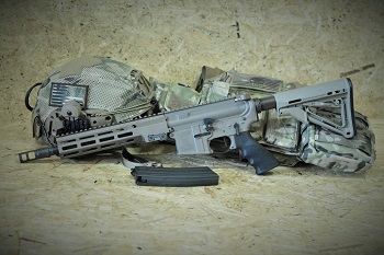 BCSWカスタム GEISSELE SD556タイプ 東京マルイM4 MWS ベース ガス