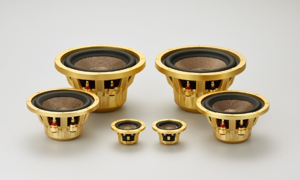 PRODUCTS | BEWITH | 高級カーオーディオメーカーBEWITH－ビーウィズ－