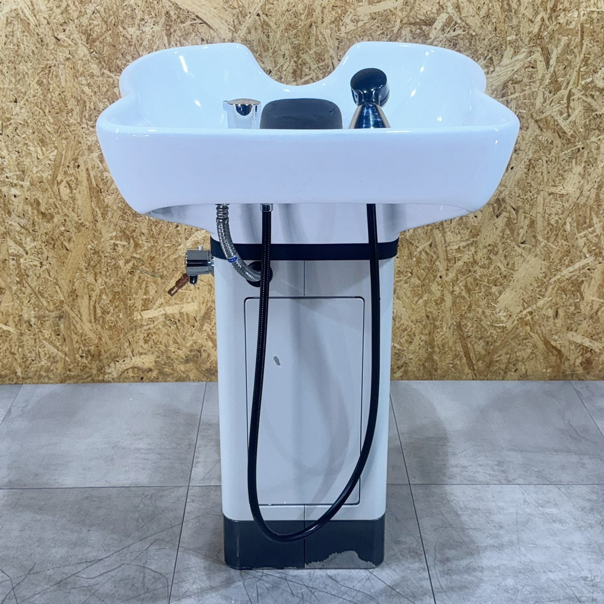 タキガワ RS-001 シャンプーチェアとTOTO シャンプー台 スタリオンⅡA